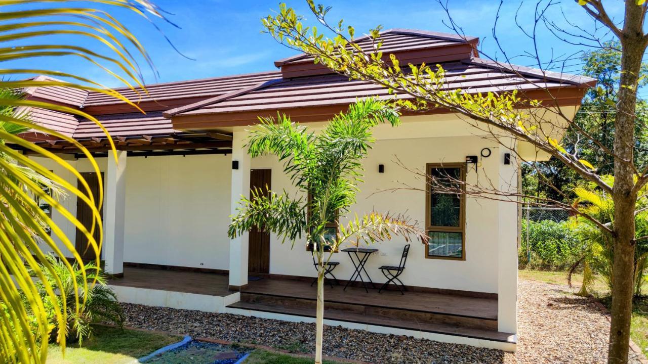 Isan Golf & Adventure Hotel Udon Thani Ngoại thất bức ảnh